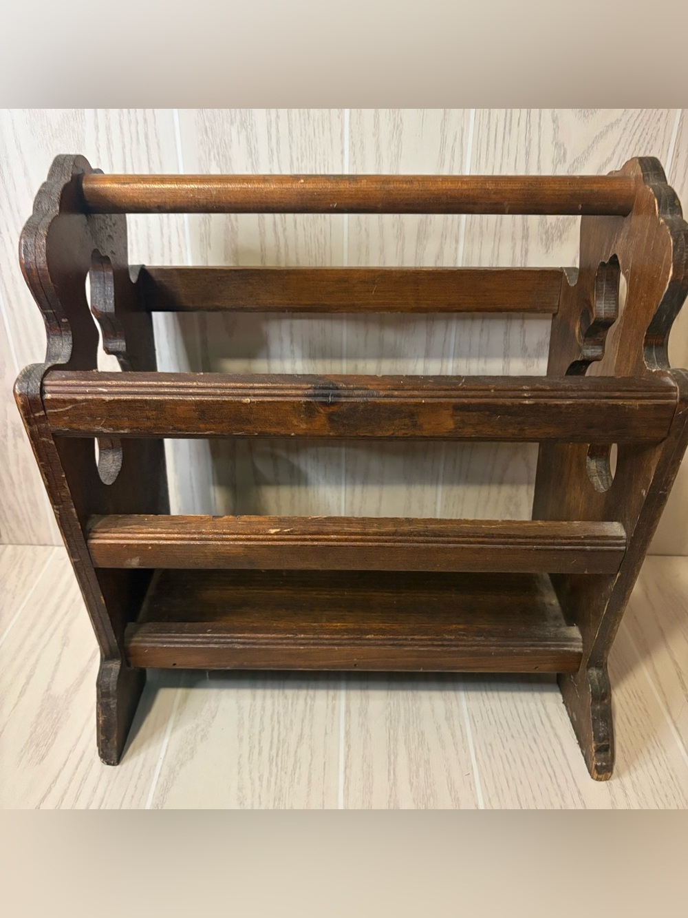 Vintage Wooden Wood Magazine Rack Holder MCM Country Cottage